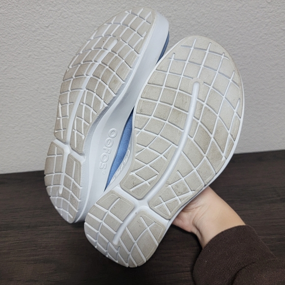 Oofos Slip On Light Blue Recovery Shoes - Picture 3 of 5